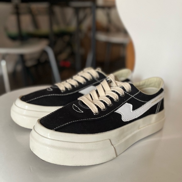 Stepney Workers Club Dellow S Strike Canvas Sneaker Size US 5 - Picture 1 of 6